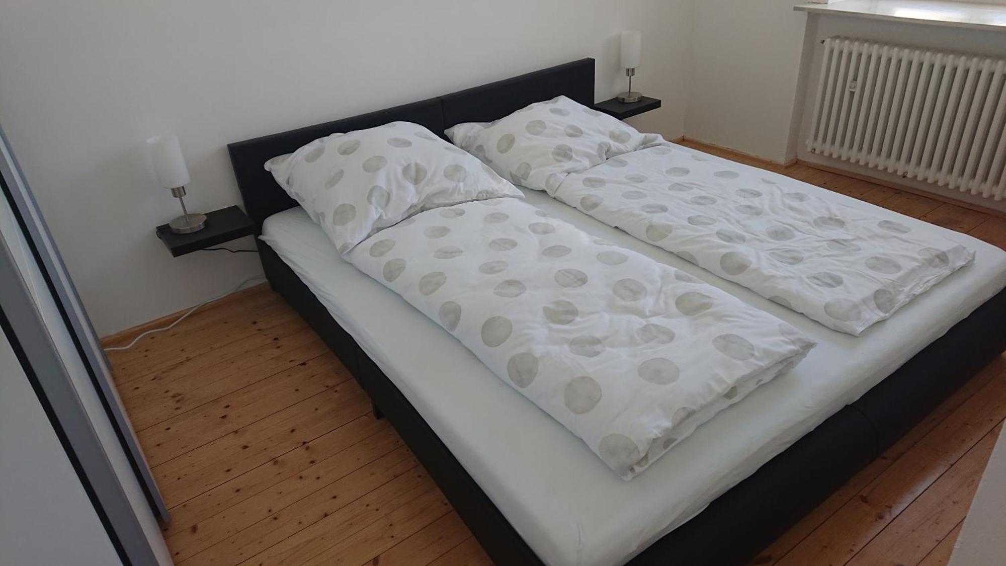 Ferienwohnung Weinstrassenmitte Neustadt an der Weinstraße Buitenkant foto